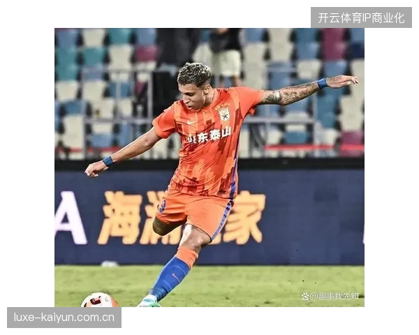 克雷桑凭借强大的个人能力稳居中超外援身价榜首，成为韩鹏进攻体系的绝对核心
